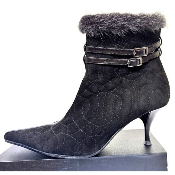 Donald Pliner Womens Edgy Black Suede Stilleto Ankle Boots Size 7M Coutour Italy - Picture 1 of 16